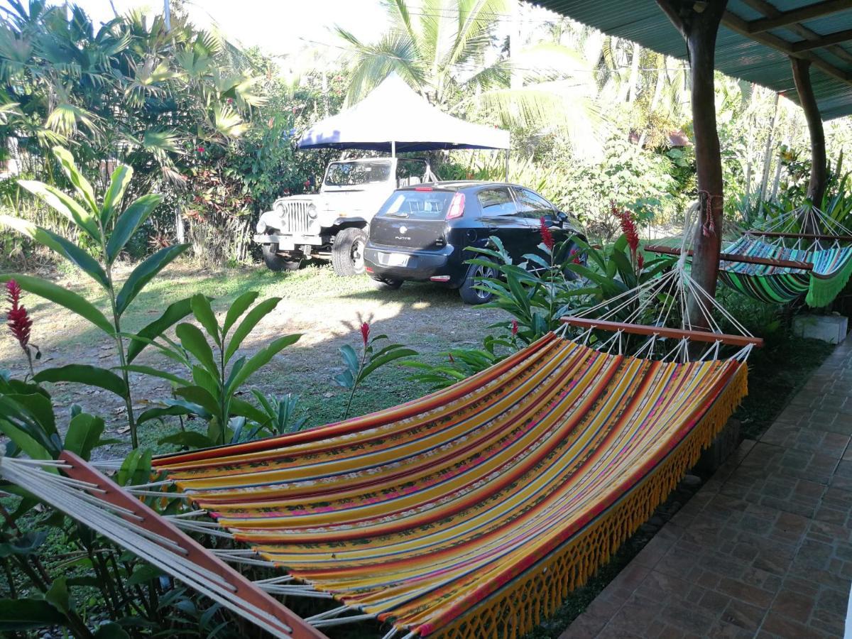 Hotel Secret Garden à Cahuita Extérieur photo